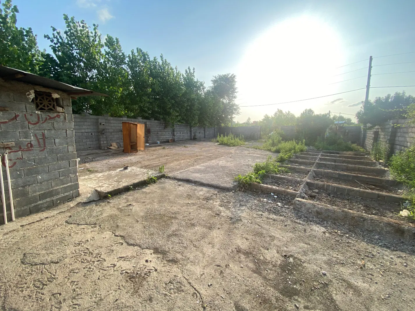 اجاره زمین محصور برای کارگاه و انباری+دفتر کار