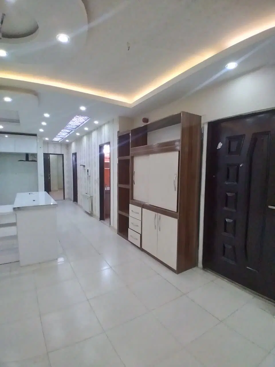 آپارتمان 125 متری بر فلاطوری فول امکانات