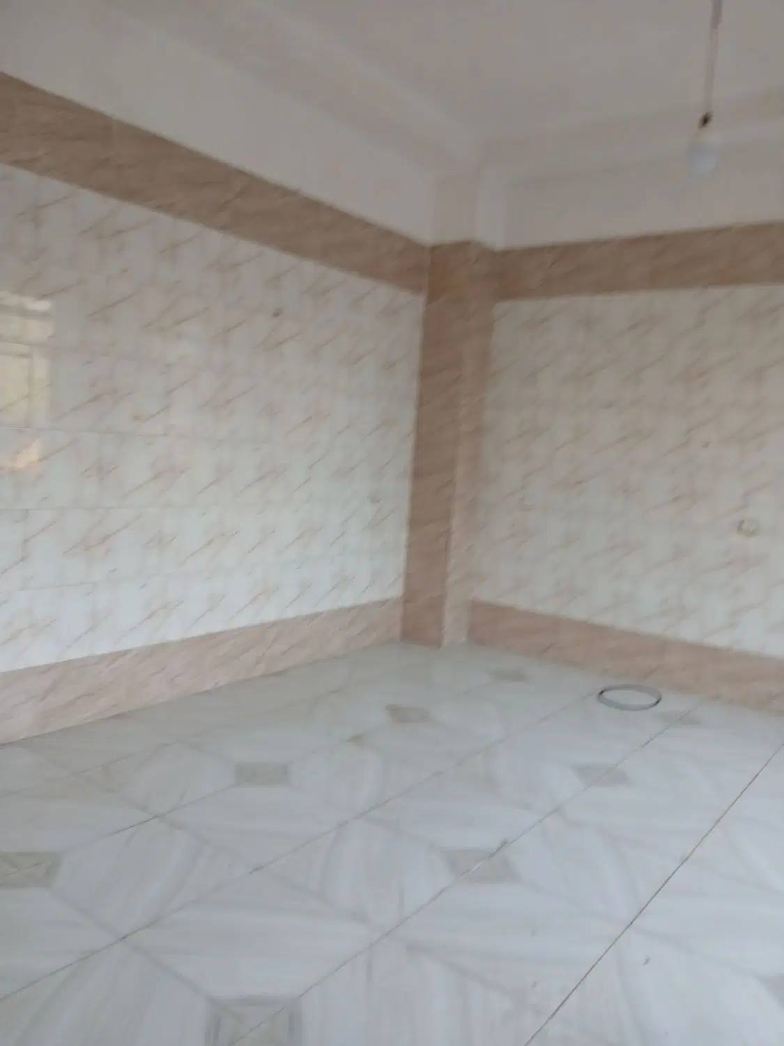 مغازه ۴۰ متری در ایرین