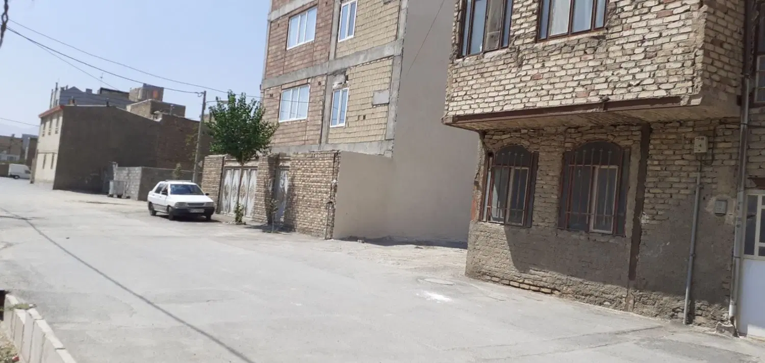 ۷۰ متر زمین کرهرود