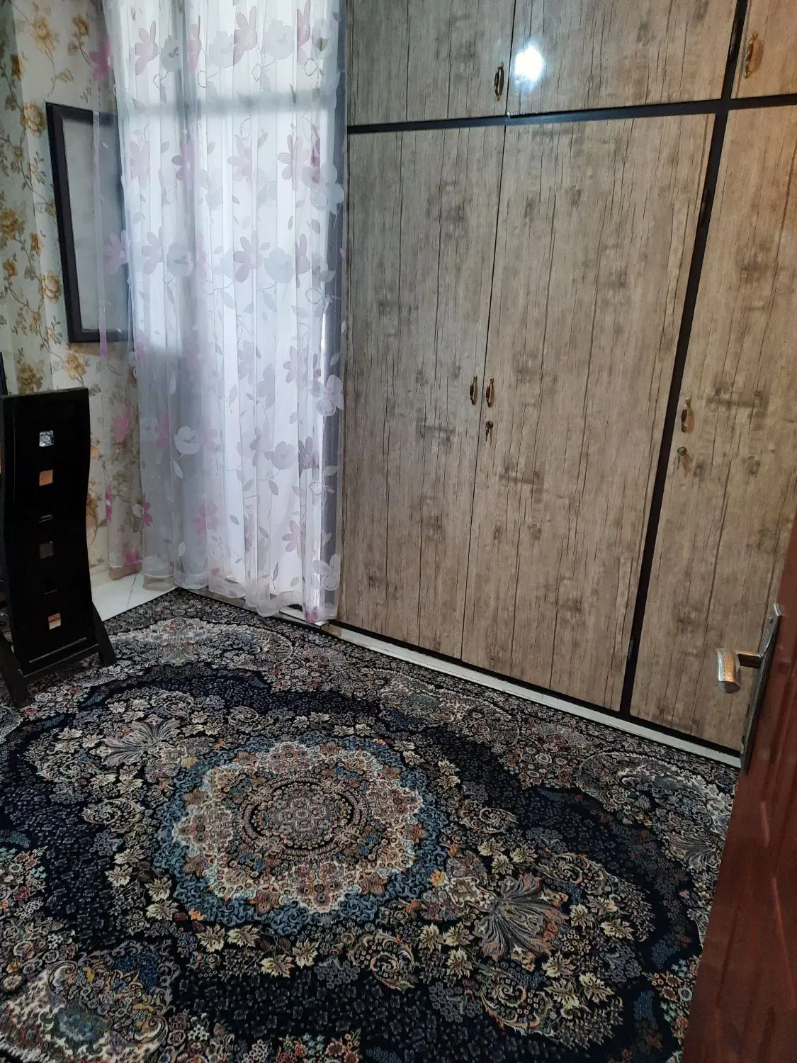 اجاره واحد تمیز 90 متری امام موسی کاظم