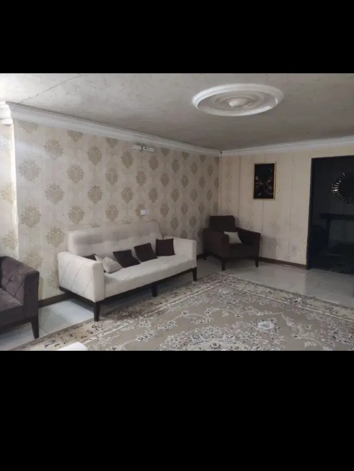 همخانه
