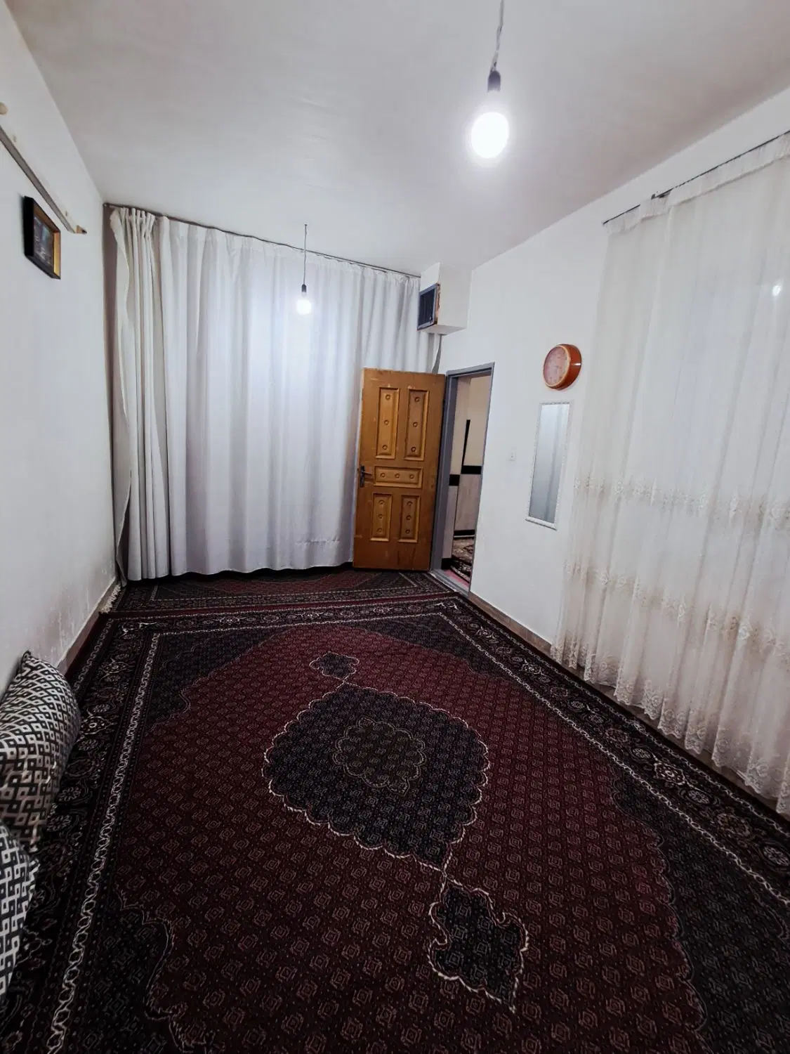 منزل ویلایی بسیارتمیز....فروش فوری
