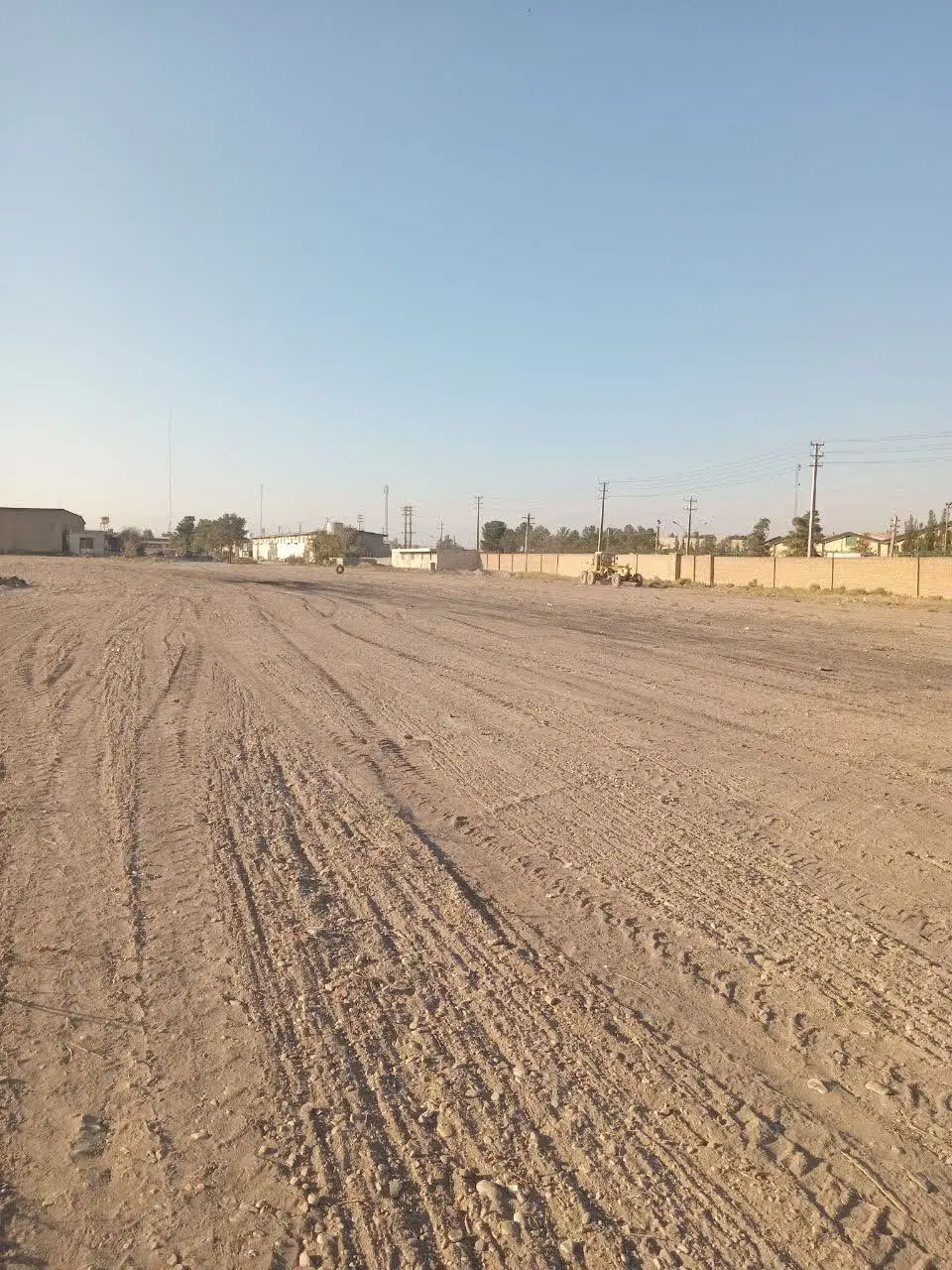زمین مسکونی