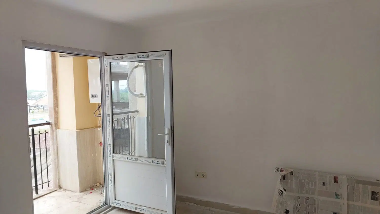اجاره خانه آپارتمان نو در کنار دریا بندرانزلی