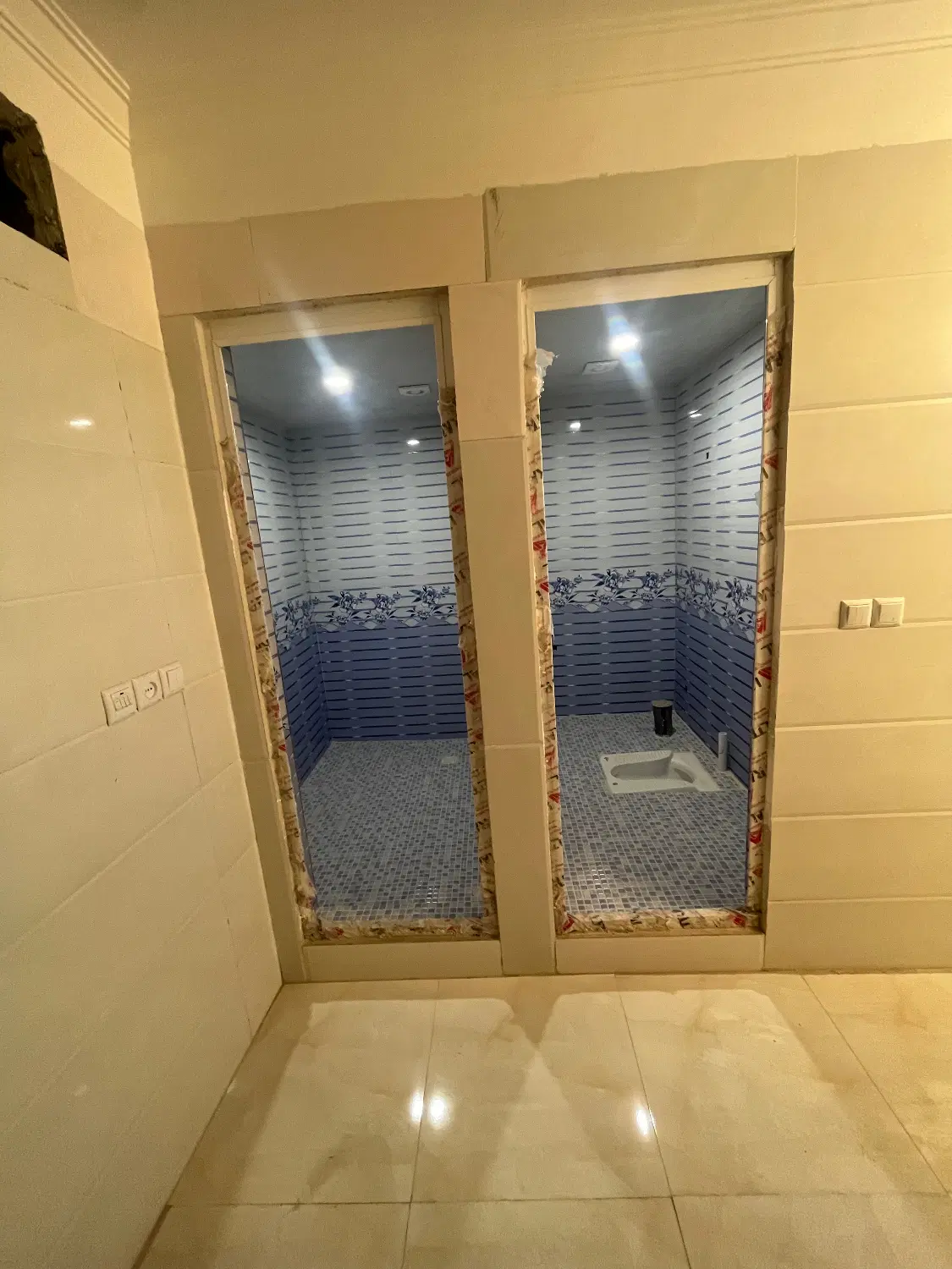فروش مسکونی نوساز ۵۰۰ متری .