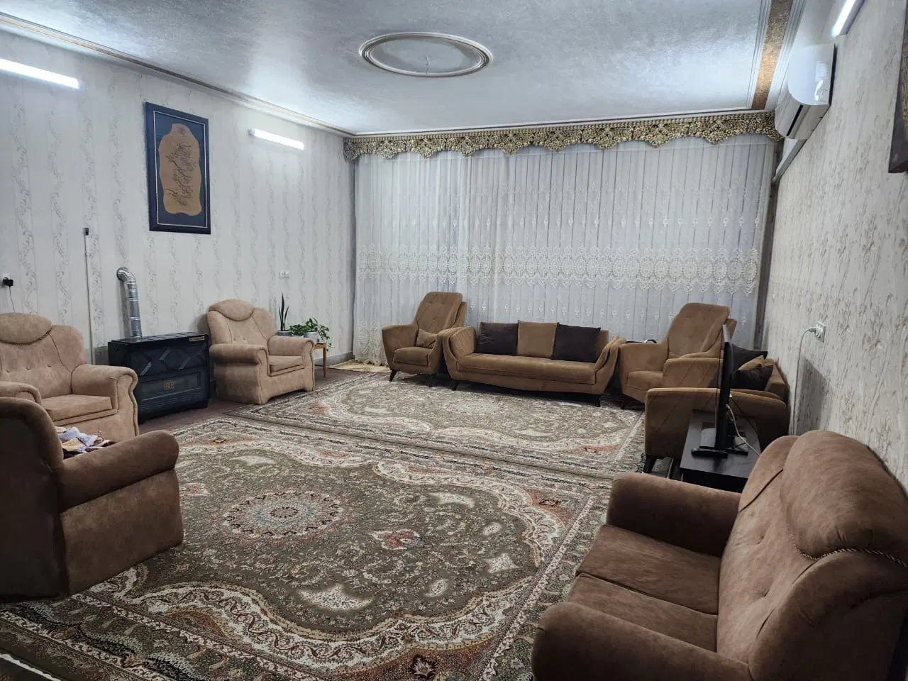 فروش منزل مسکونی بازسازی شده