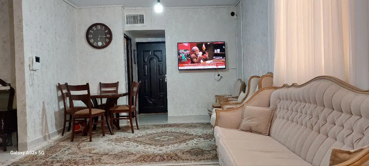 آپارتمان ۷۶ متری طبقه اول