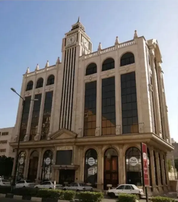 پیش‌فروش زیرزمین تجاری با کاربری ورزشی