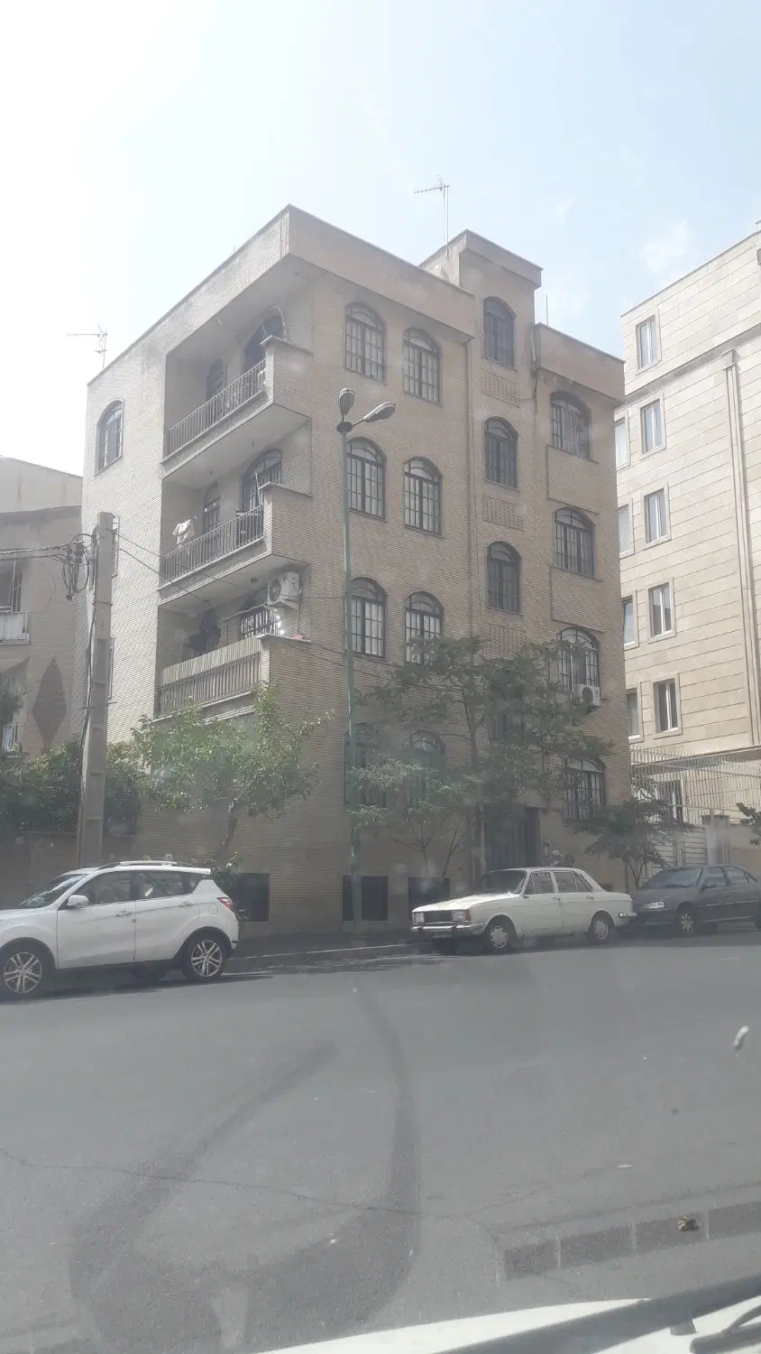 فروش ۷۰متر مربع آپارتمان در طبقه دوم