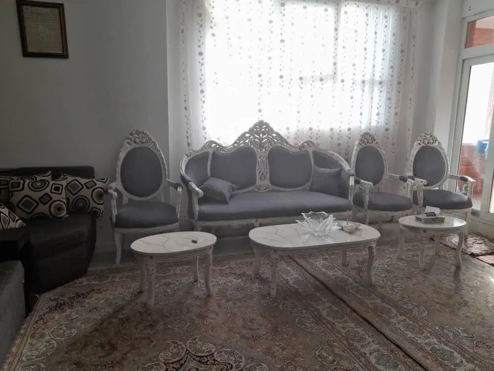 آپارتمان ۱۰۰ متری روبروی شهاب دانش