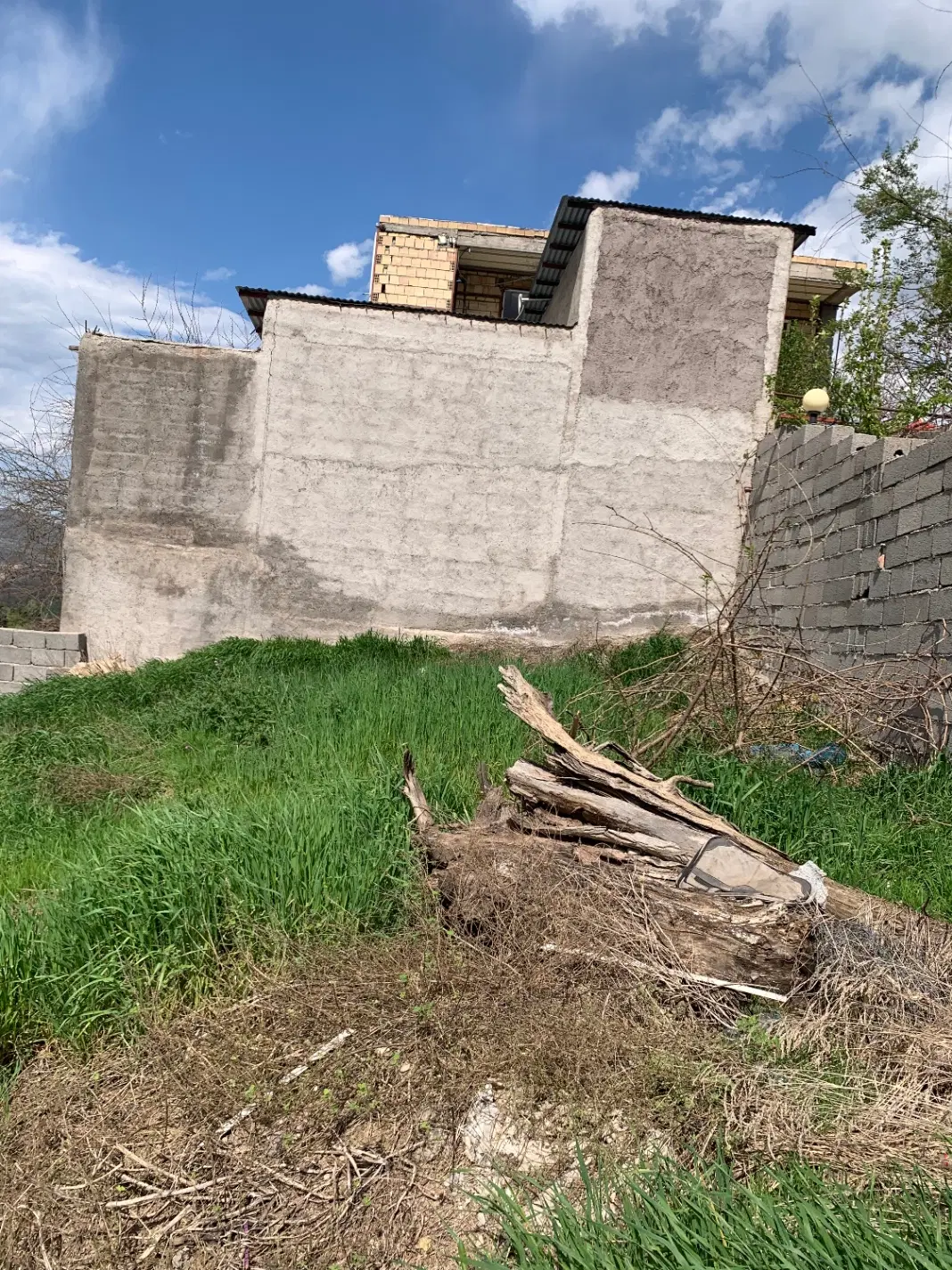 زمین مسکونی به همراه جواز