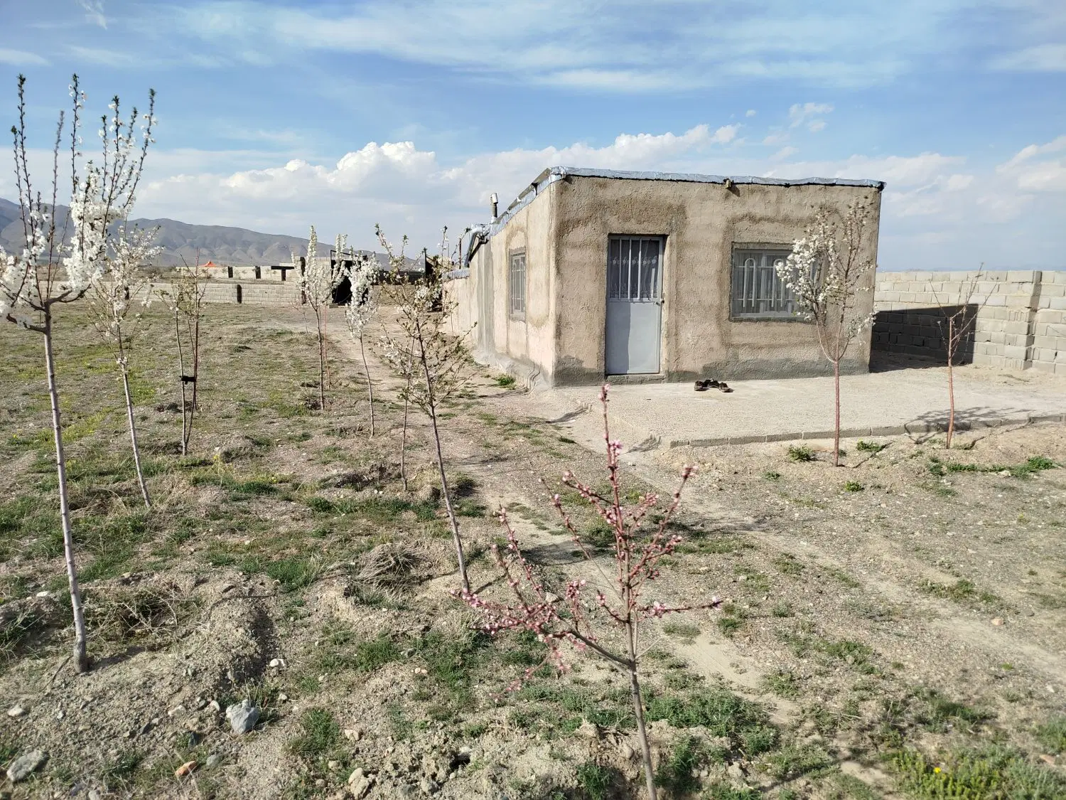 باغ در صوفیان به شبستر