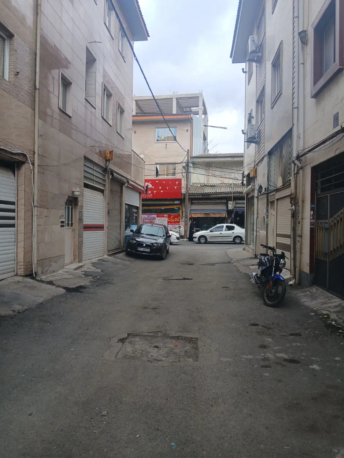 واحد مسکونی درپارک سمیه