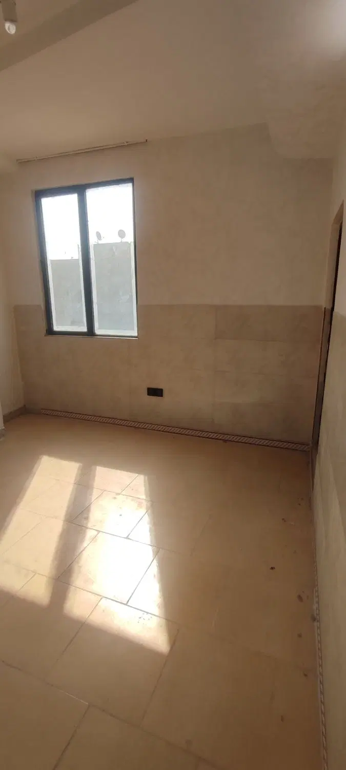 آپارتمان ۶۸ متر _ آسانسور _ پارکینگ _ گودرزی شمالی