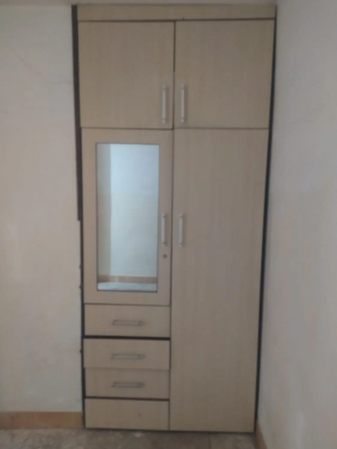 آپارتمان۷۰متر خ سرباز_دو خ_ط۱_پارکینگ_املاک پرهام