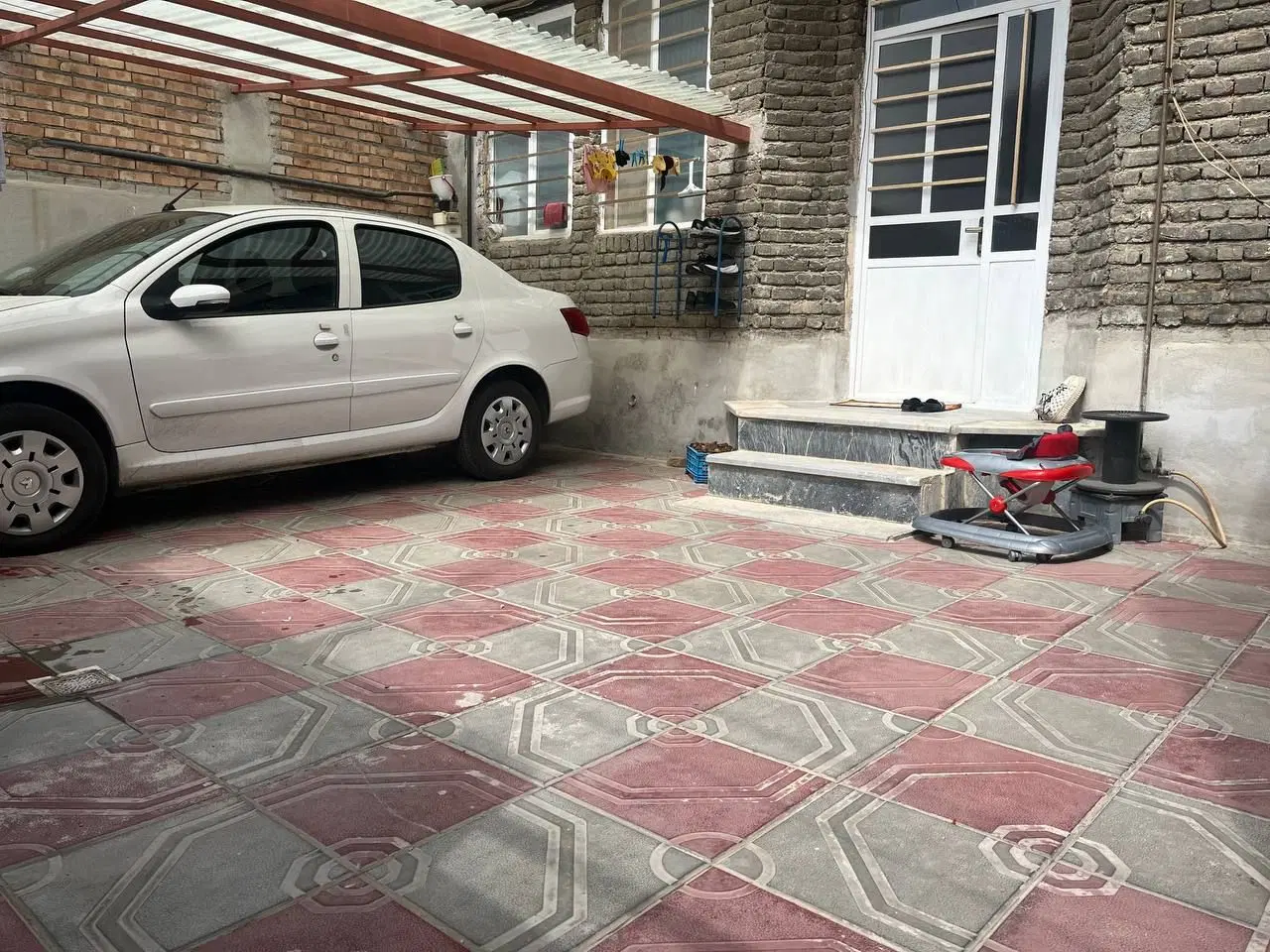 خانه ۱۴۰ متری شهرک شهریار