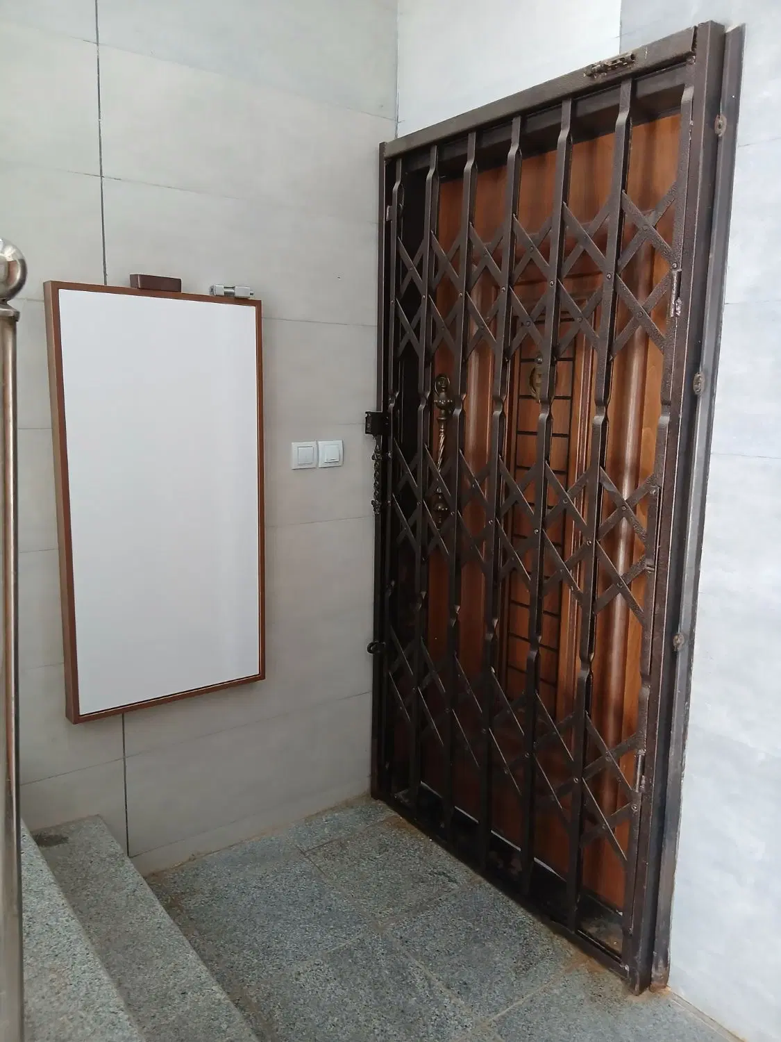 واحد ۱۰۹ متری کوی مهدیس