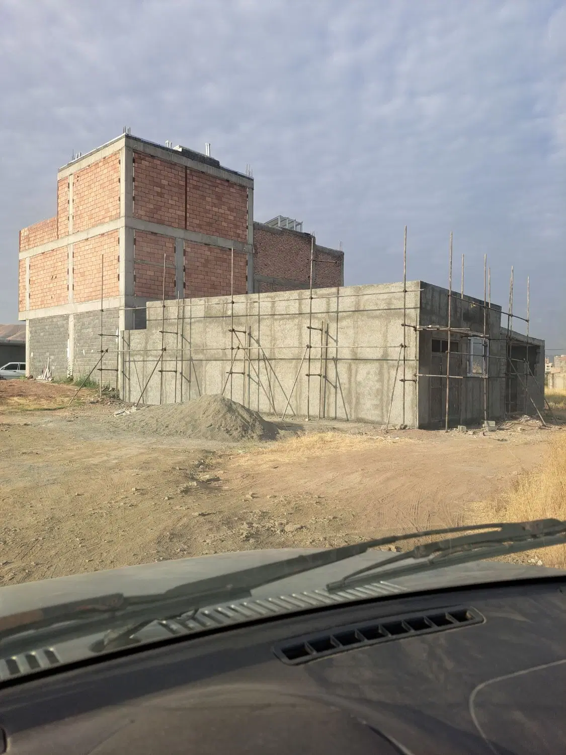 فروش منزل مسکونی تازاباد