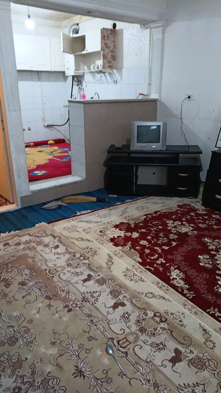 سلام سوییت واسه خانواده متاهل هستش ۳یا ۴نفر