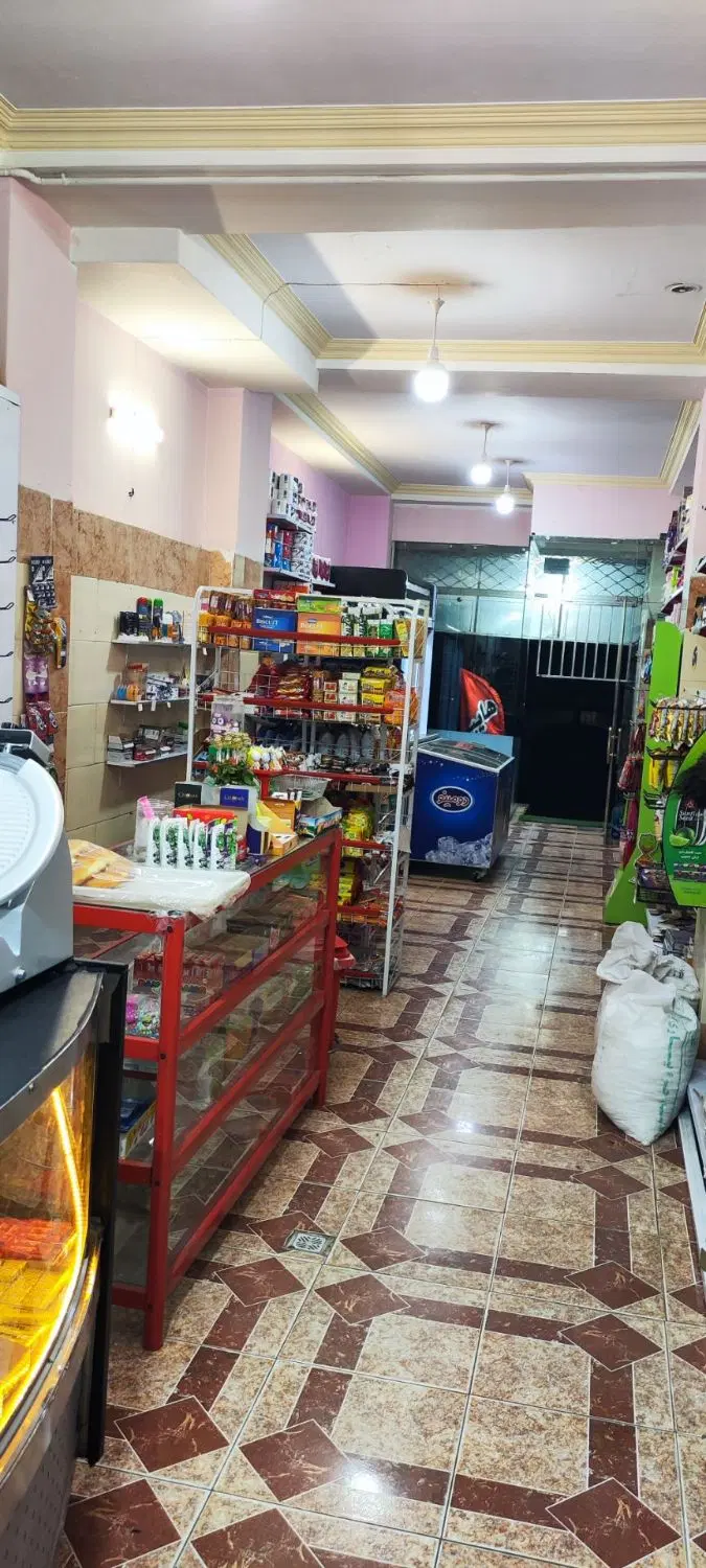مغازه متراژ 61 متر سند تک برگ تجاری
