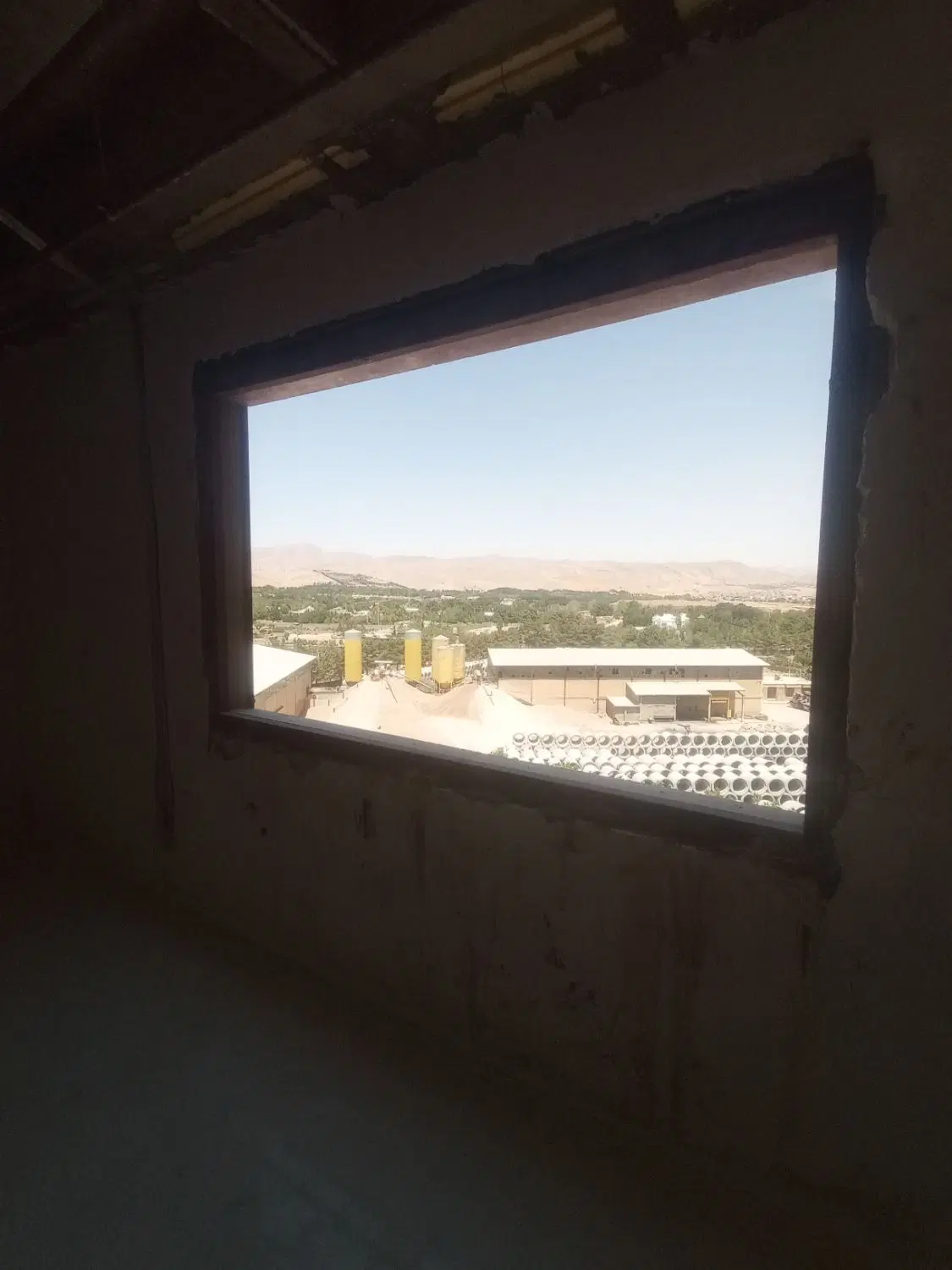 فروش آپارتمان 130 متر 2 خوابه شهرک گلستان