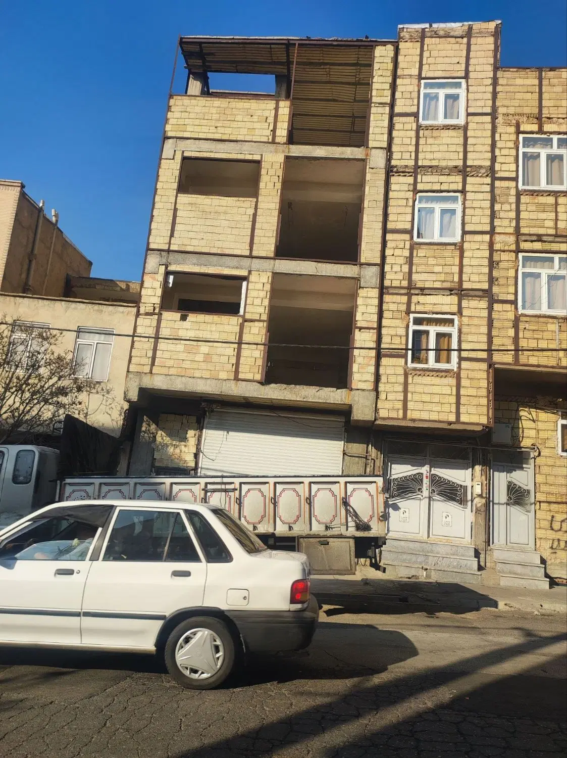 آپارتمان 0نقلی منبع 40طبقه 3