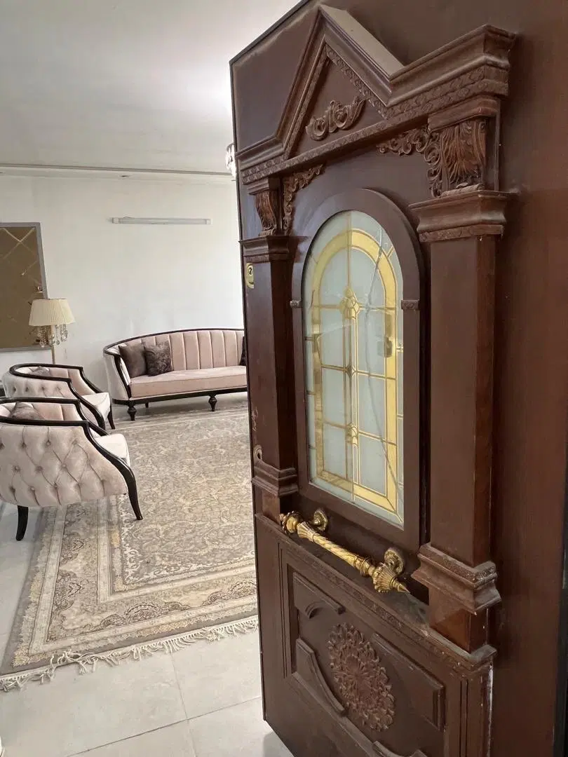 فروش آپارتمان ۱۷۰ متری لوکس  منزل اباد