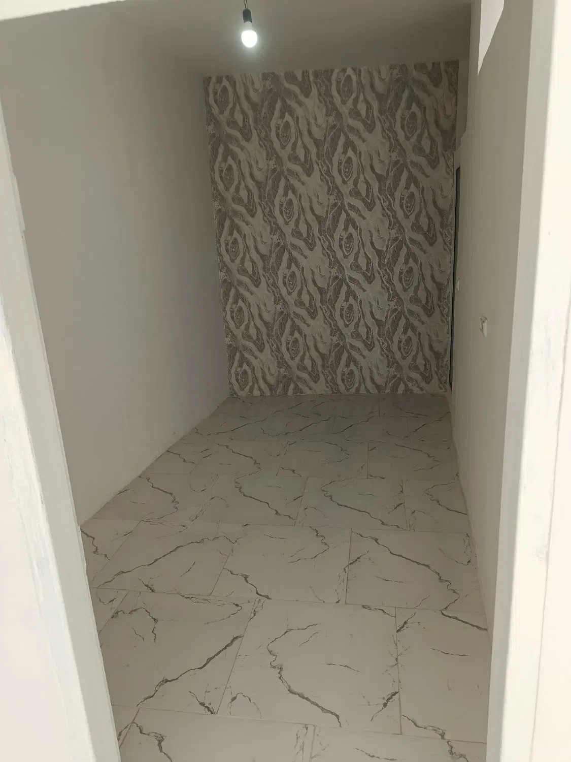 خانه ویلایی ملک آباد حیاط ماشین رو