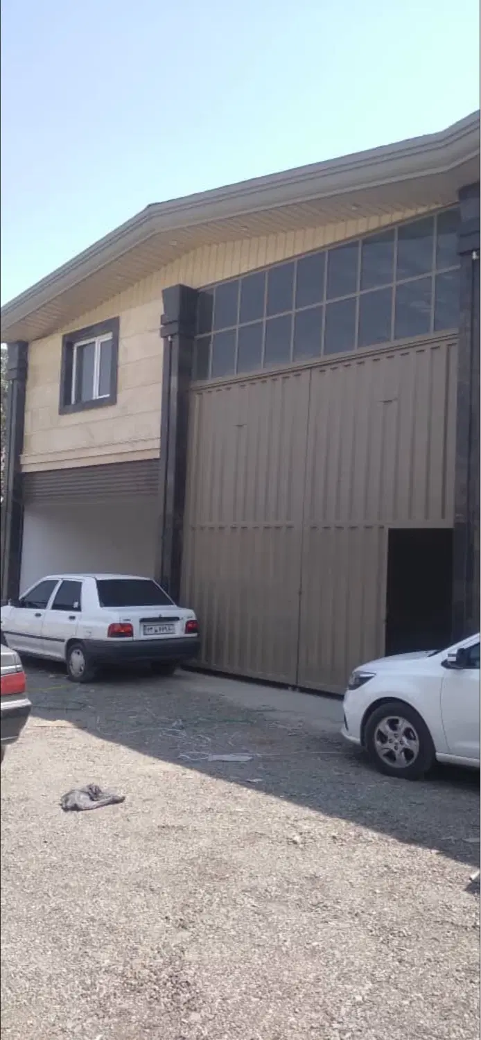 ۳۰۰ متر سوله خیابان عرفان