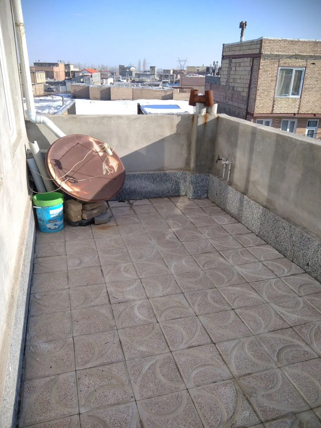 حیاط گلشن خیلی شیک تمیز هادی قوجالی