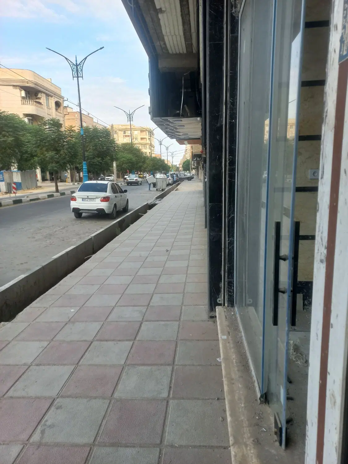 فروش تجاری بهر خیابان اصلی