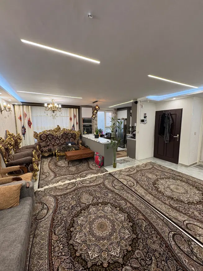 ۱۰۳متر سنددار فاز۱ کد۱۹۵(حمیدورمقانی وکیل ملکی)