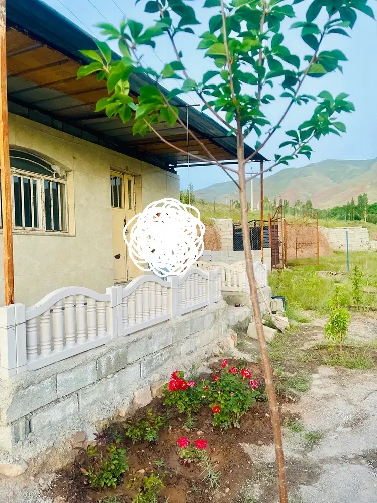 باغ دلباز وزیبا جاده ورزقان ۵۰۰ متر جلوتر از سرند