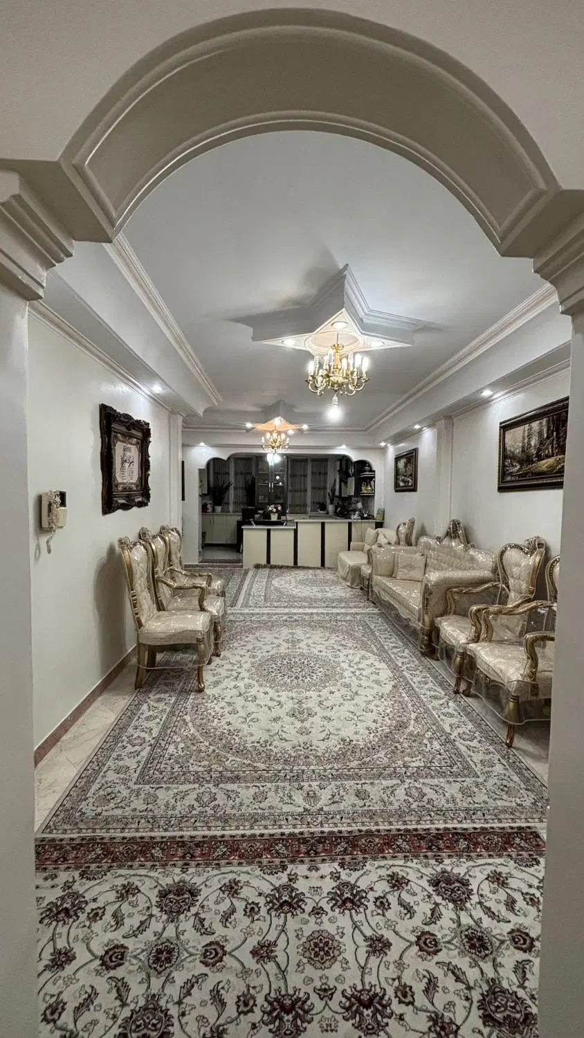 اجاره آپارتمان 80متری خ پیروزی