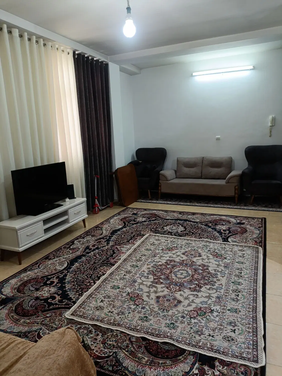 آپارتمان 60متری تمیزباپارکینگ