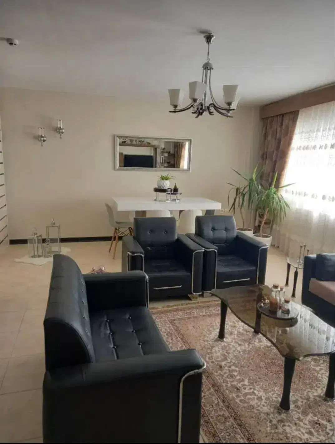 آپارتمان مبله دو خوابه صدرا