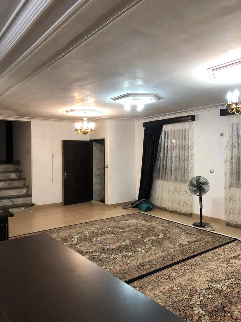 ویلای سند دار ۱۴۲ متر فول بازسازی خیابان نظری