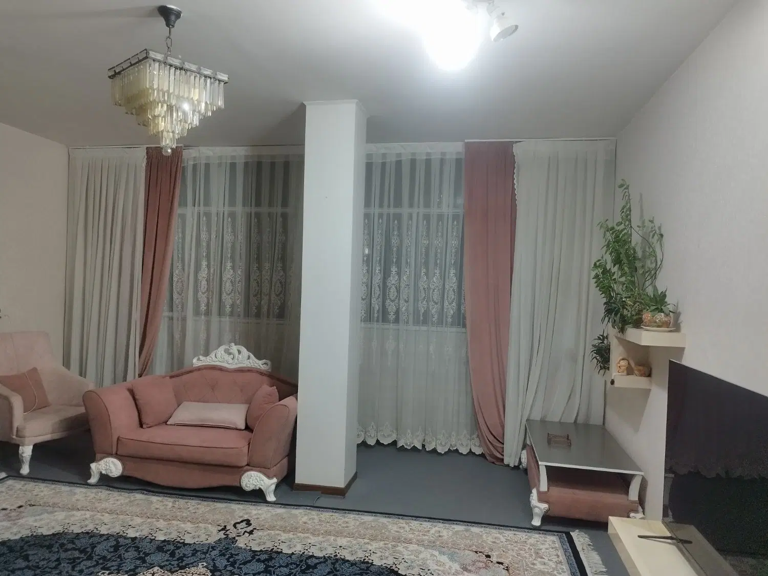 واحد فروشی