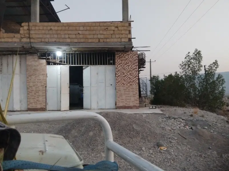فروش ملک ۱۳۰متری نو ساز ویلایی