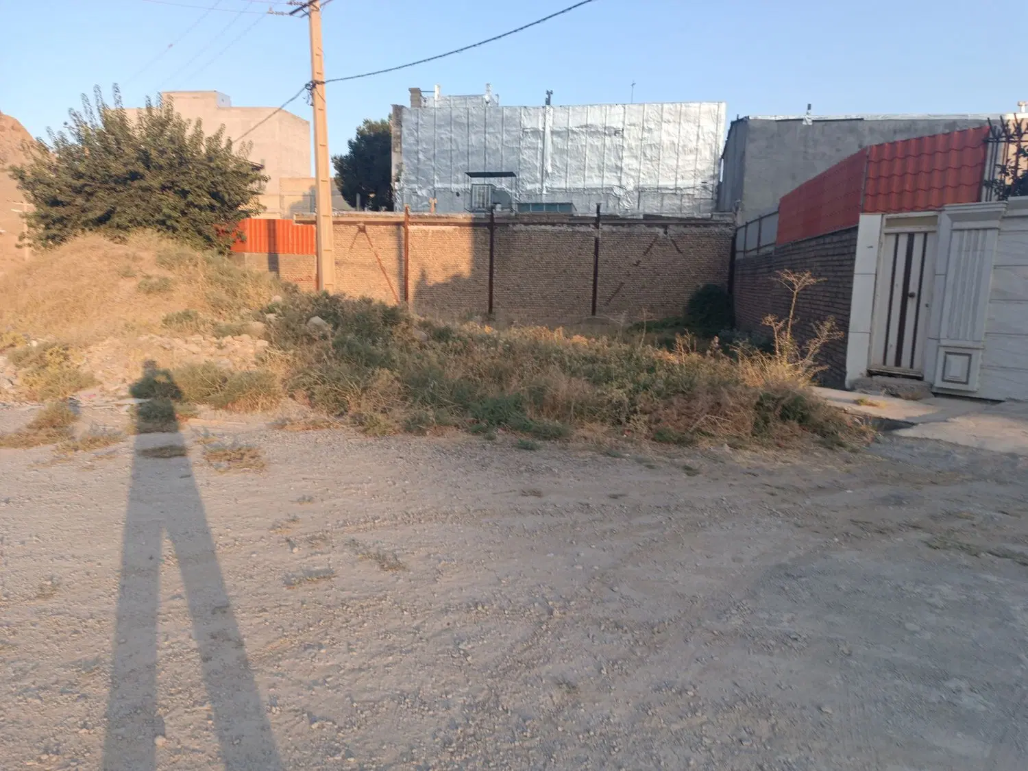 زمین گلدشت شرقی