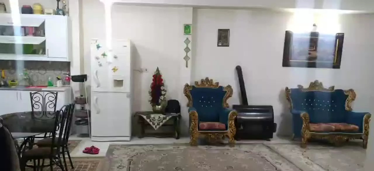 اپارتمان شقایق ۱۷