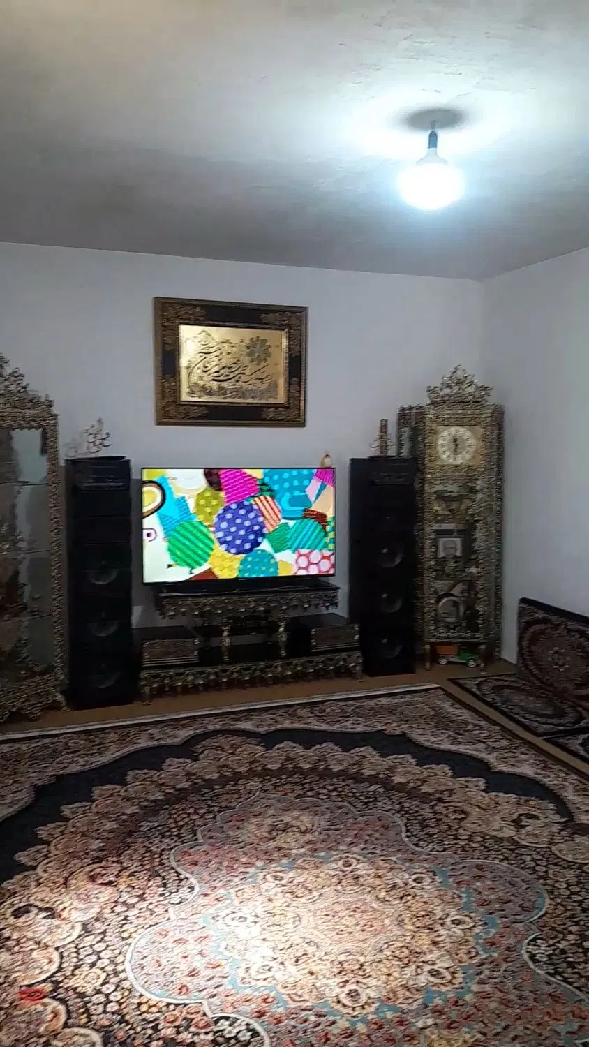 ملک ۵۰ متری صالح آباد