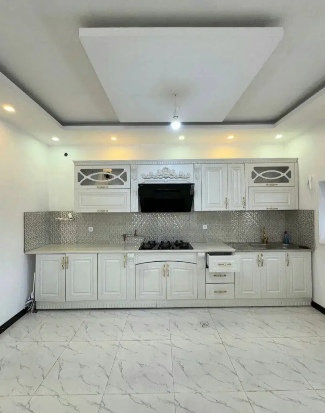 زیرقیمت‌بخر***ویلاباغ بهشتی ۲۵۰متر باسندششدانگ