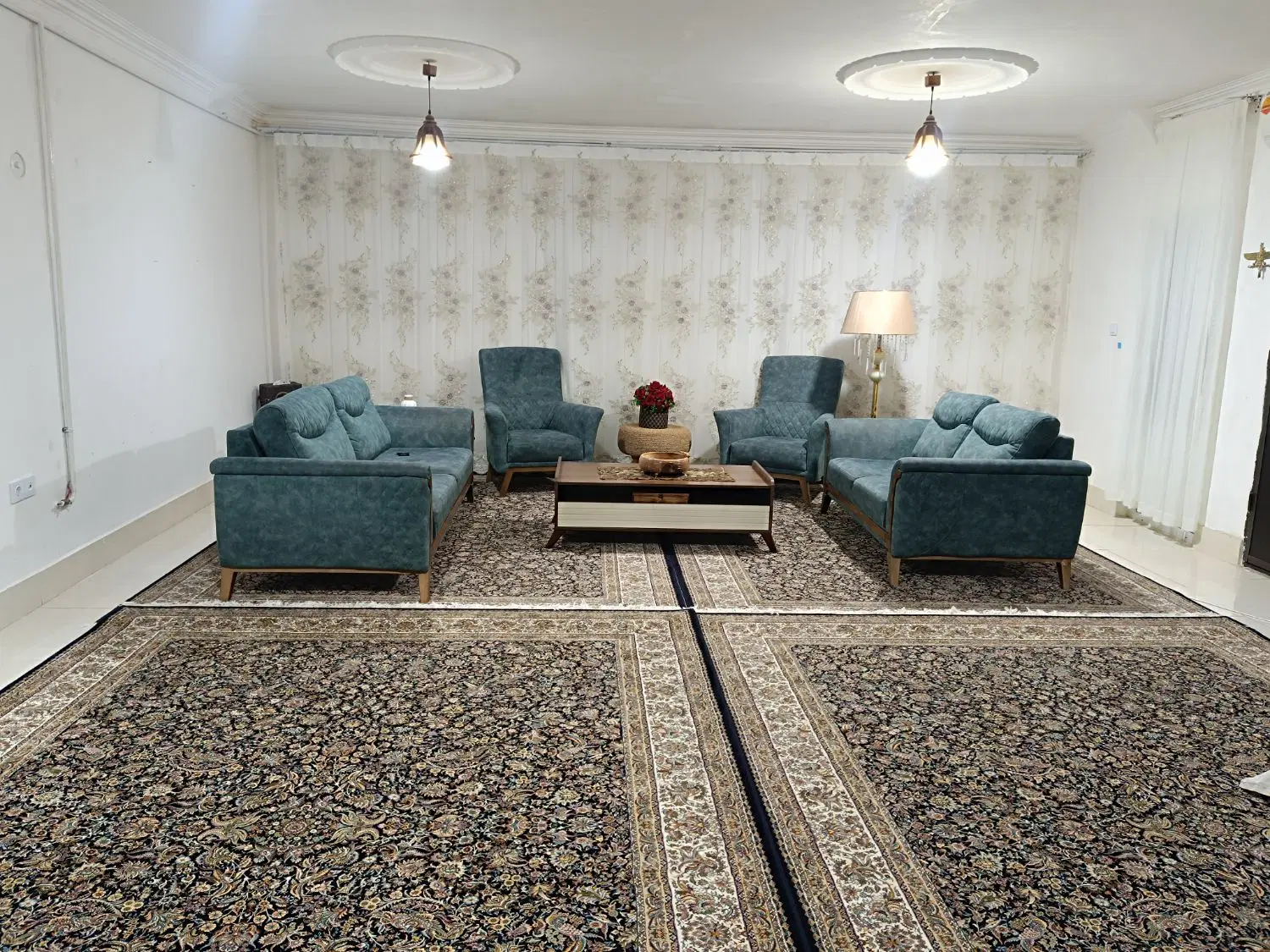اجاره واحد ۱۸۰ متری فول امکانات