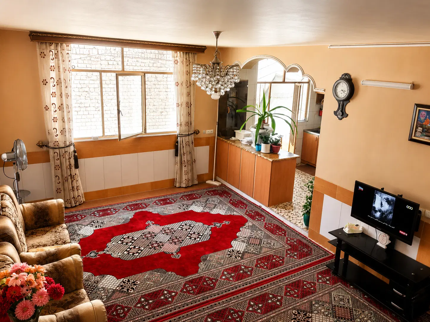 فروش خانه 3 طبقه یکجا دلباز غرق نور