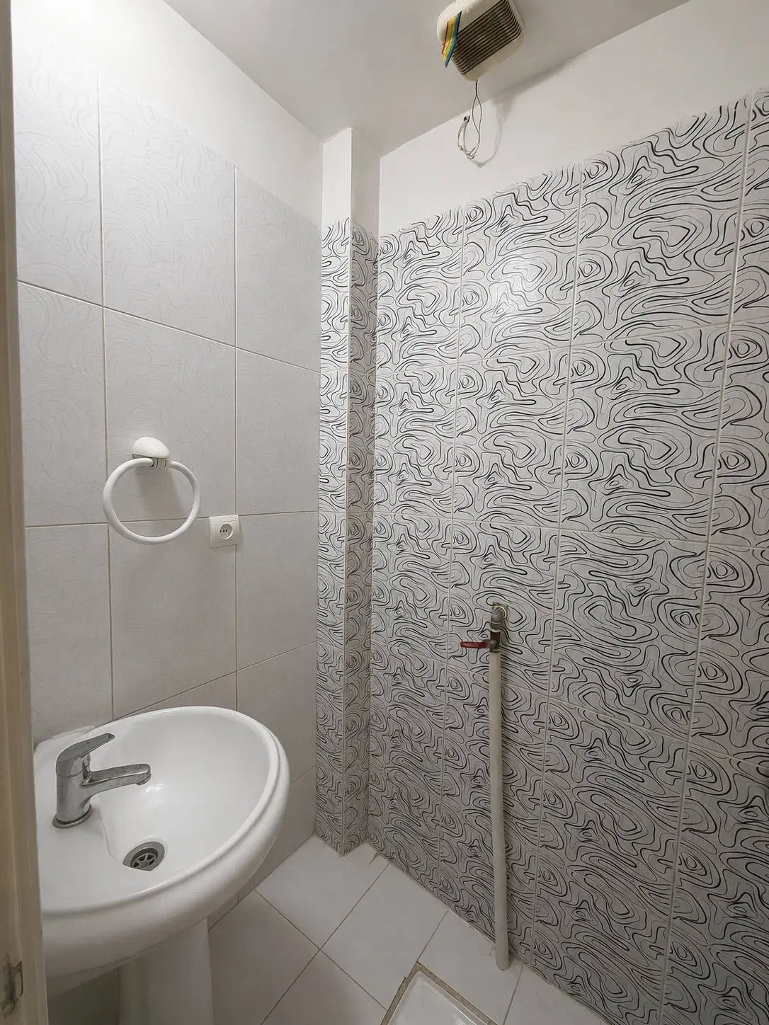 ۶۰متر آسانسور_روبنما_ط۲_خوش قیمت سکونت‌سرمایه