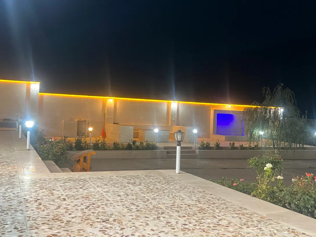 باغشهری سیاخ دارنگون