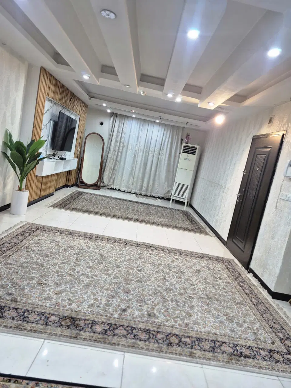 صد متر لوکیشن نامبر وان