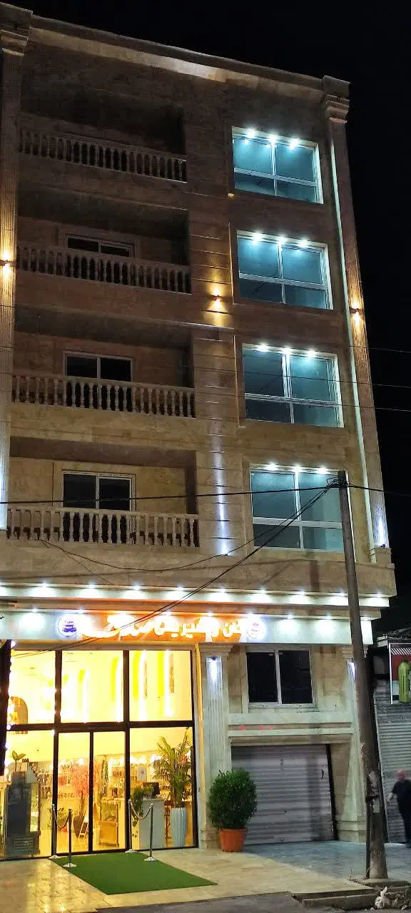 رهن و فروش  واحد تجاری اداری و فروش